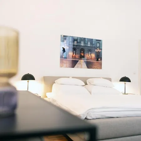 Smile Am Stadtpark Apartment